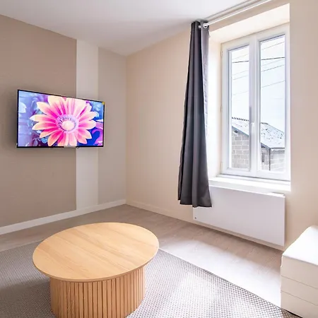 La Parenthese - Proche Puy Du Fo U - 2 Equipes Et Confortables Au Coeur Des Herbiers Apartment *